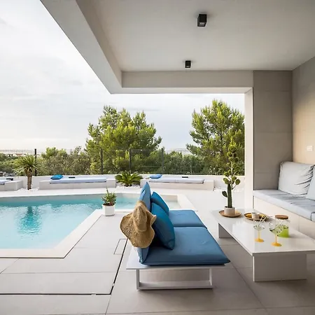 Burin Villa
